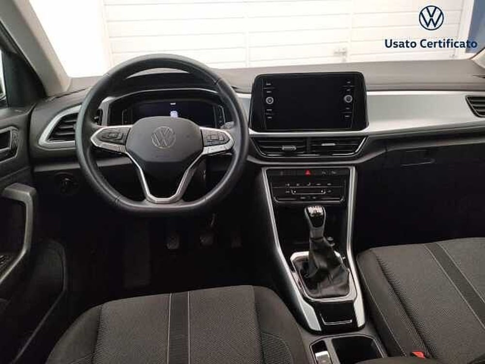 Volkswagen T-Roc usata a Varese (15)
