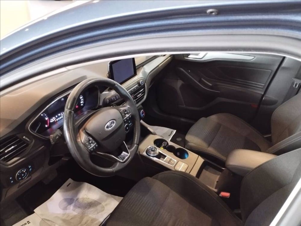 Ford Focus Station Wagon usata a Milano (11)