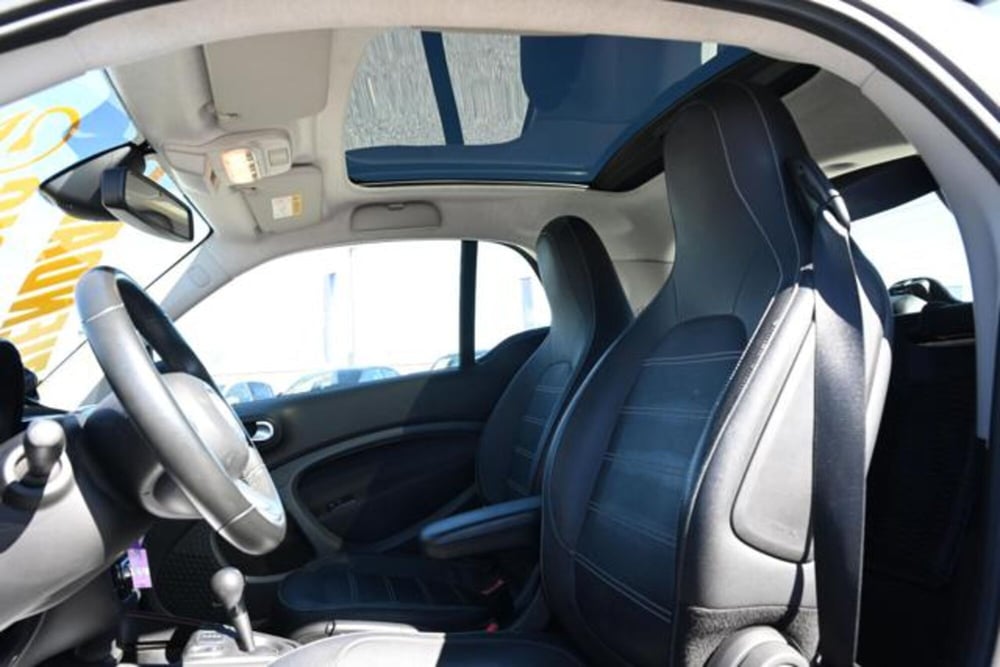 smart Fortwo usata a Torino (14)