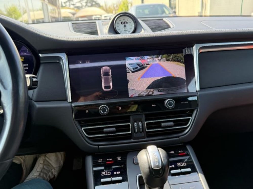 Porsche Macan usata a Bologna (13)