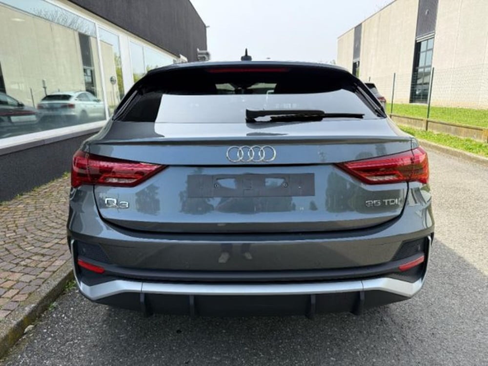 Audi Q3 Sportback usata a Bologna (6)