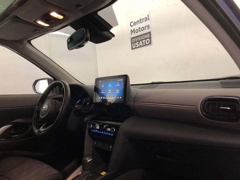 Toyota Yaris Cross usata a Torino (9)