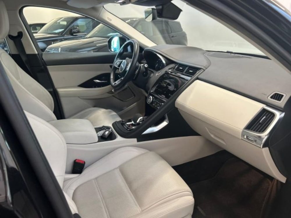 Jaguar E-Pace usata a Modena (12)