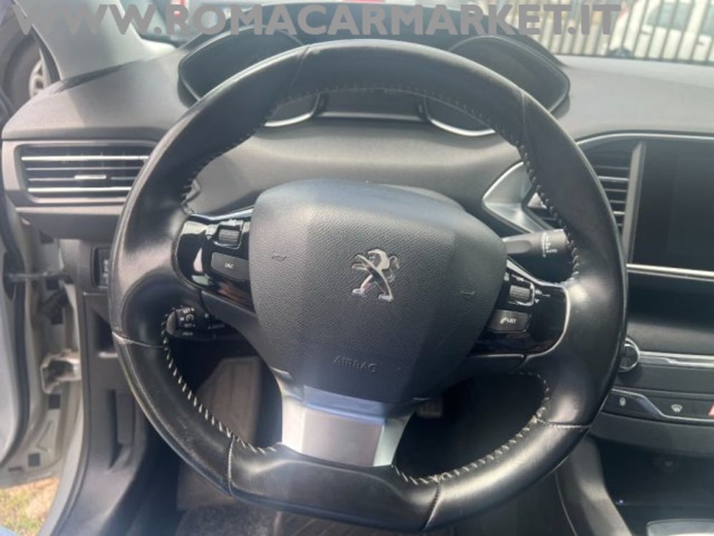 Peugeot 308 usata a Roma (10)