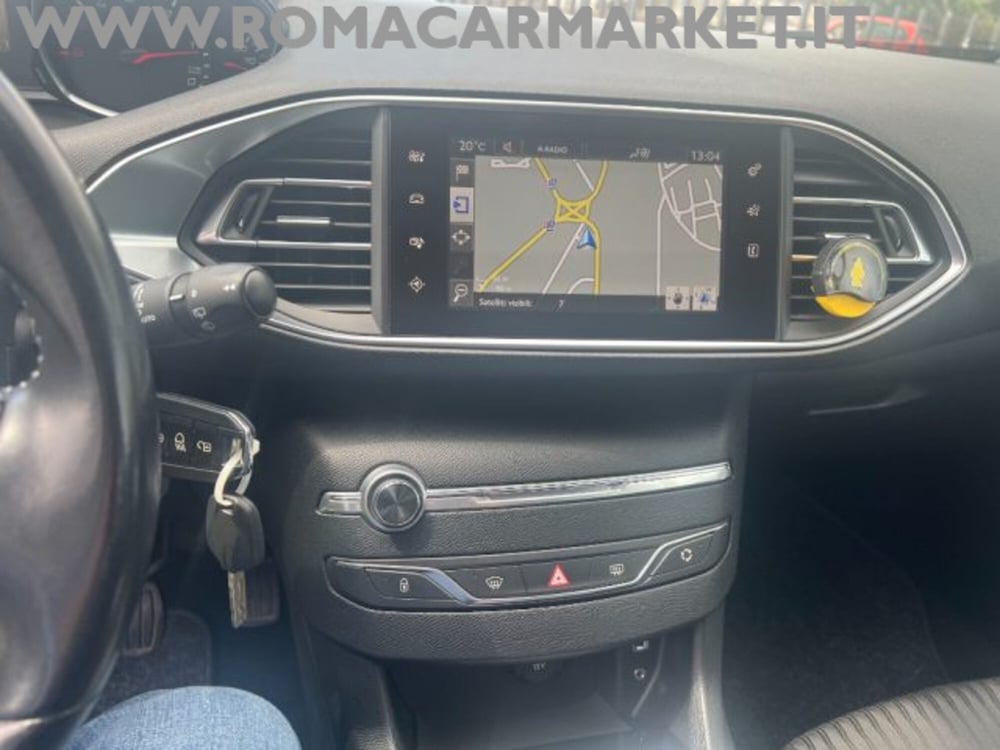 Peugeot 308 usata a Roma (12)