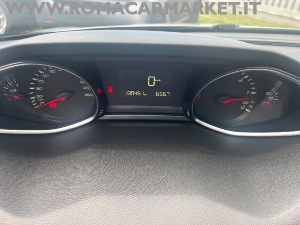 Peugeot 308 usata a Roma (13)