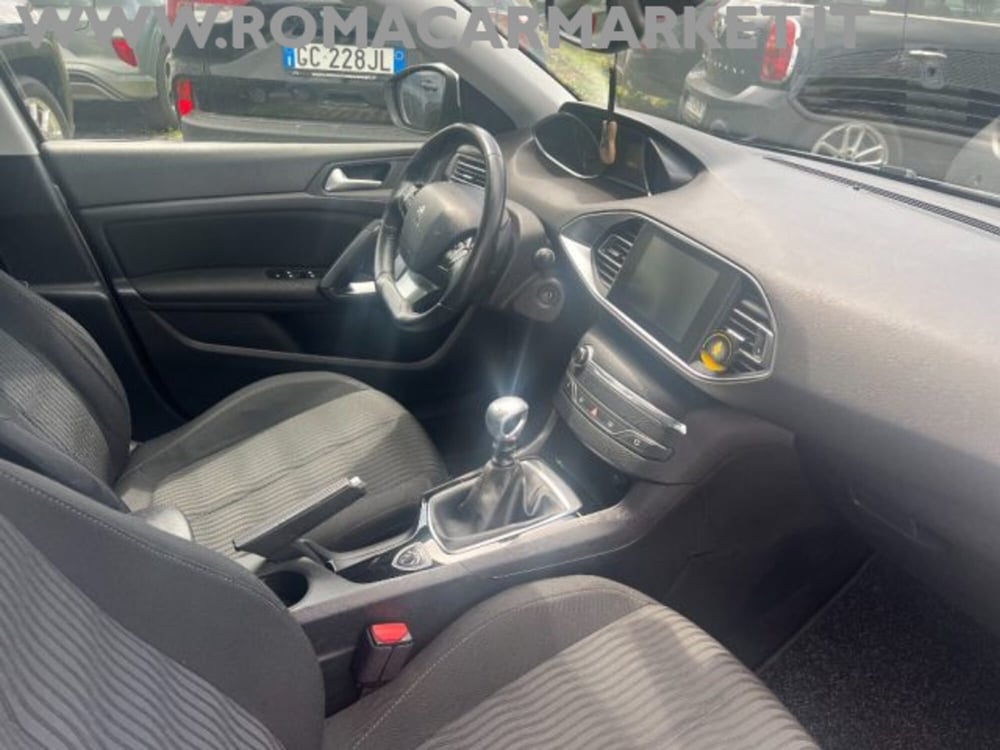 Peugeot 308 usata a Roma (5)