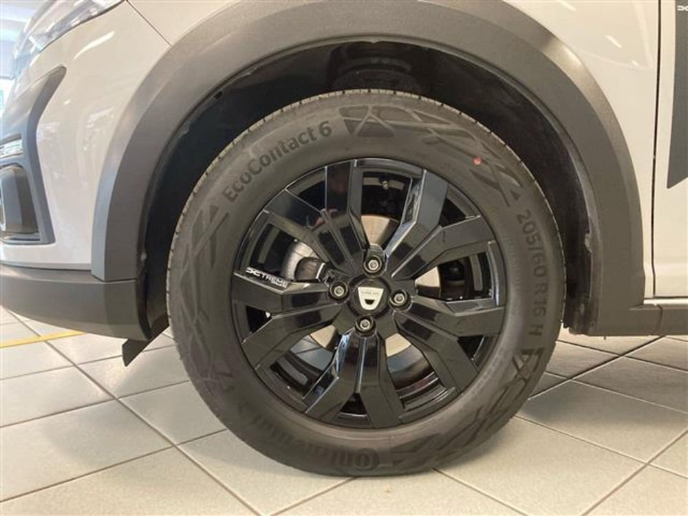 Dacia Jogger usata a Brescia (10)