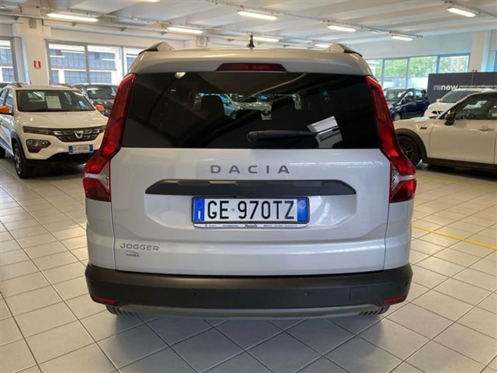 Dacia Jogger usata a Brescia (9)