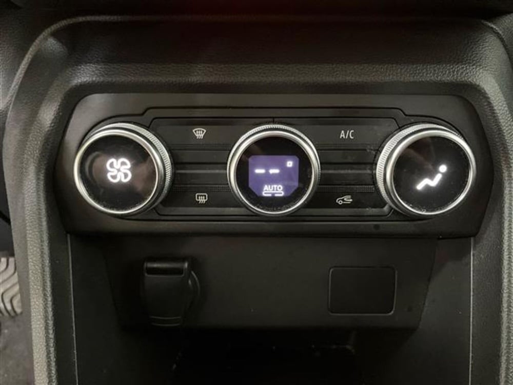 Dacia Jogger usata a Como (14)
