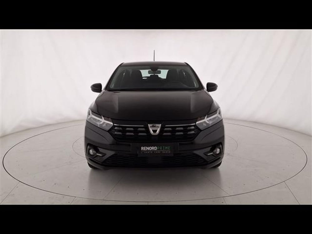 Dacia Sandero usata a Milano (4)