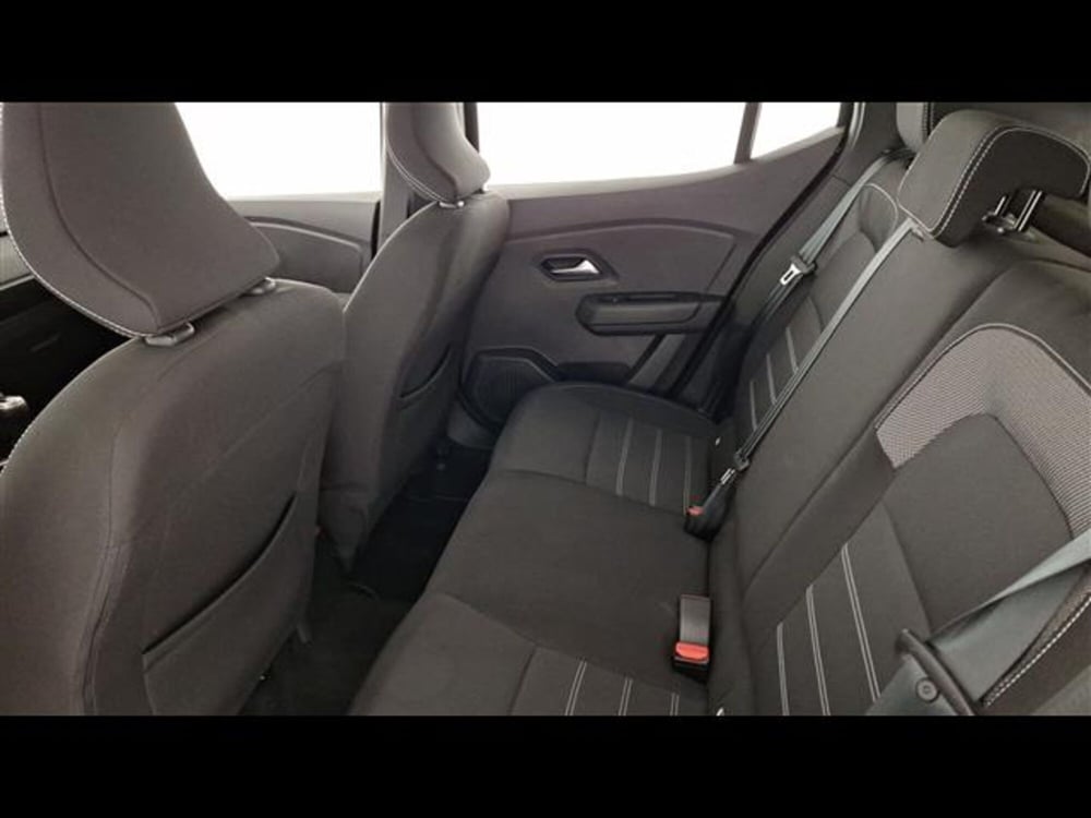 Dacia Sandero usata a Milano (8)