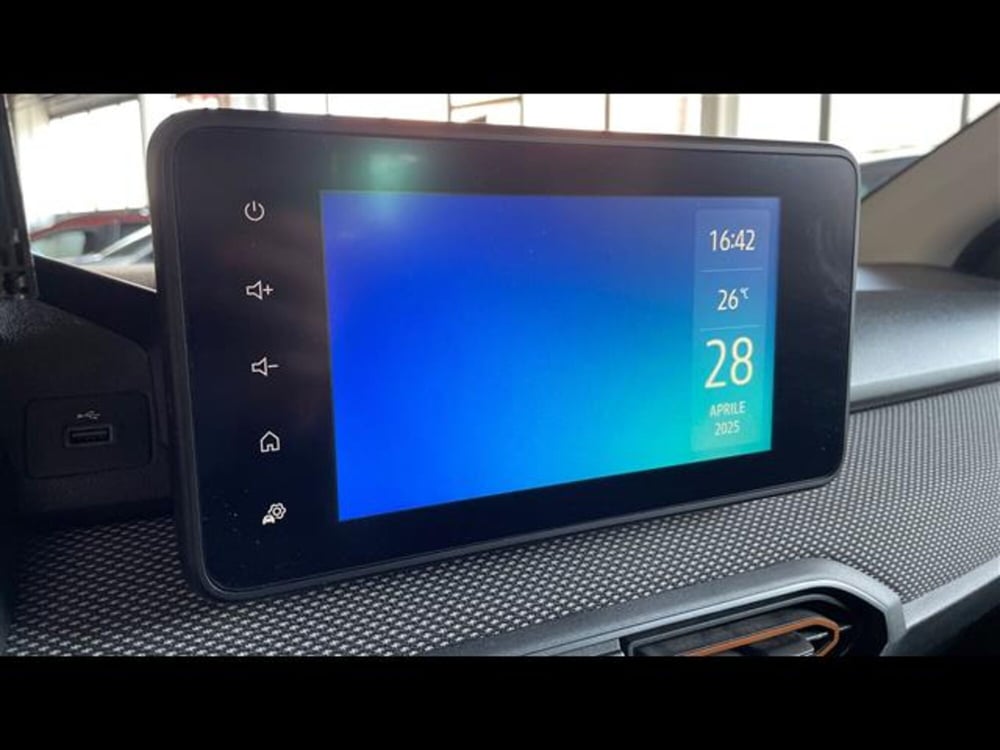 Dacia Sandero usata a Varese (14)