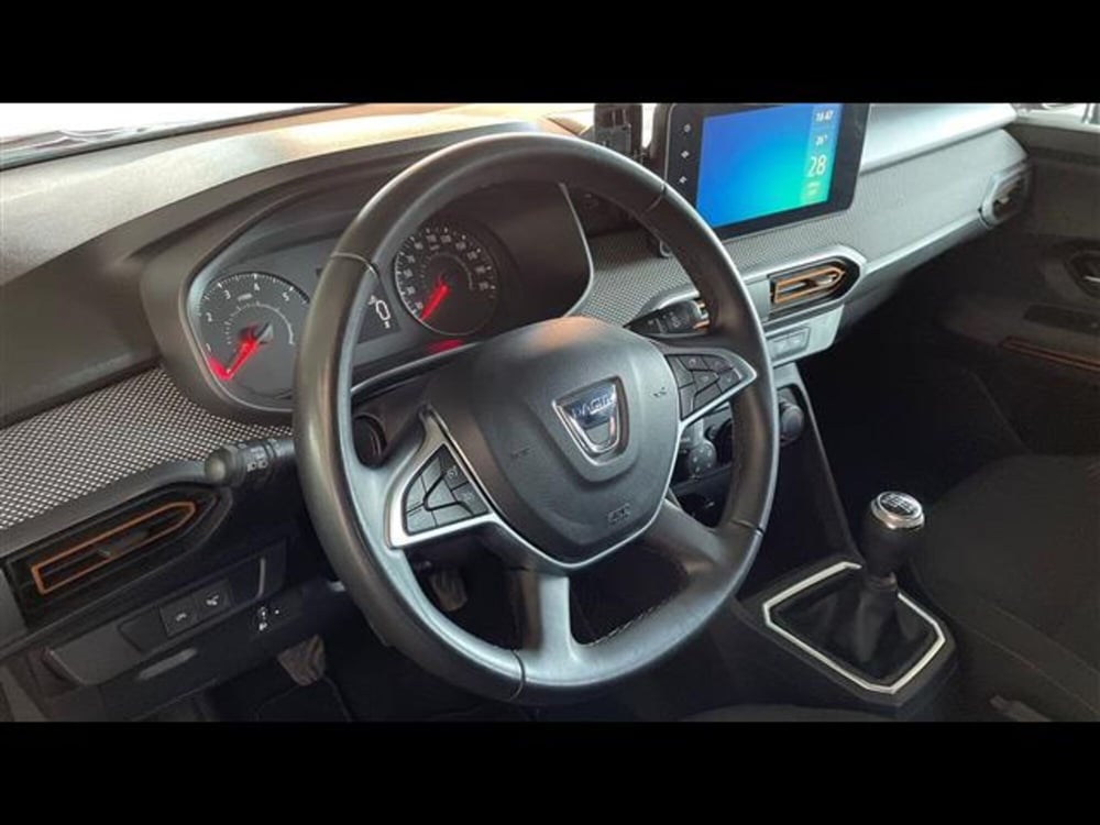 Dacia Sandero usata a Varese (6)