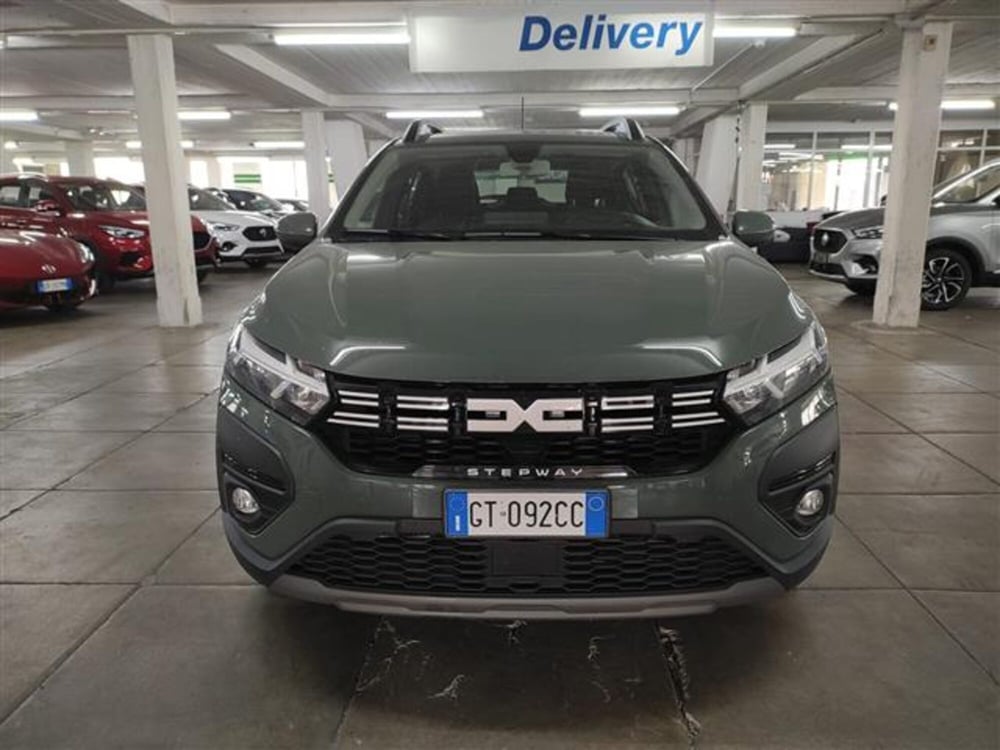 Dacia Sandero Stepway nuova a Torino (2)