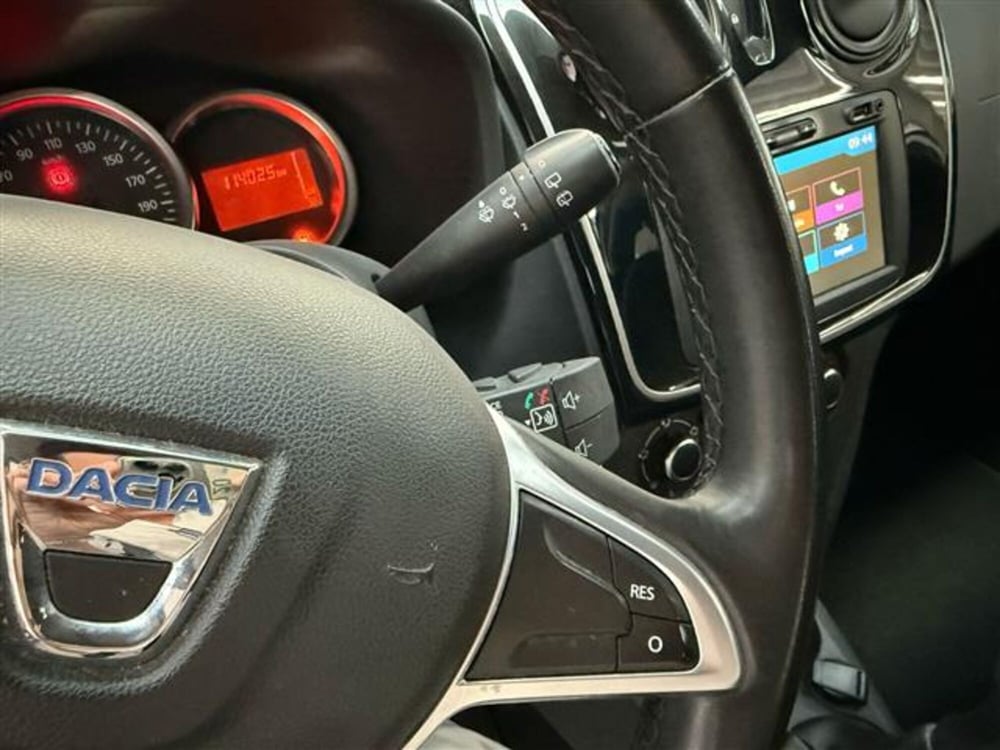 Dacia Sandero usata a Cremona (15)