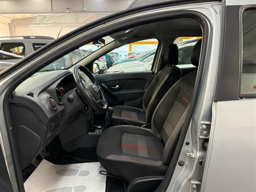 Dacia Sandero usata a Cremona (6)