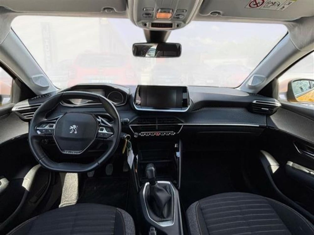 Peugeot 208 usata a Livorno (10)