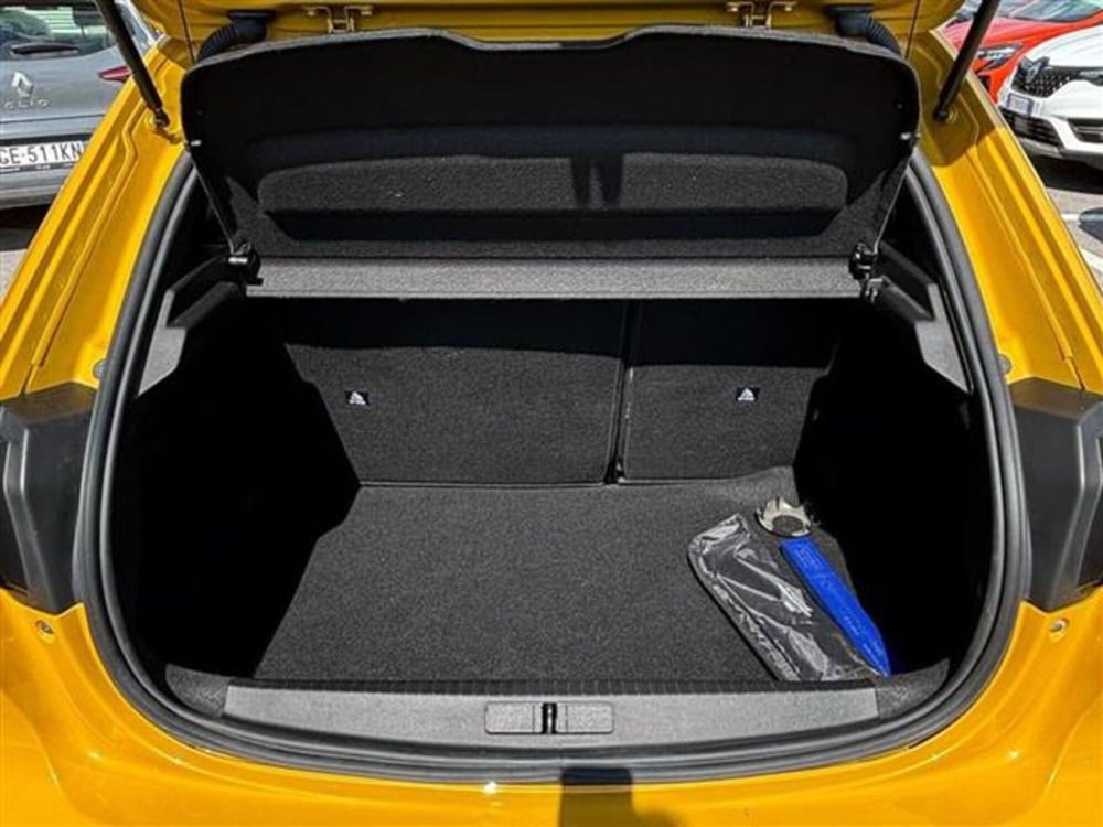 Peugeot 208 usata a Livorno (15)