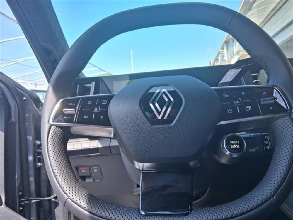 Renault Scenic E-Tech Electric usata a Pavia (12)