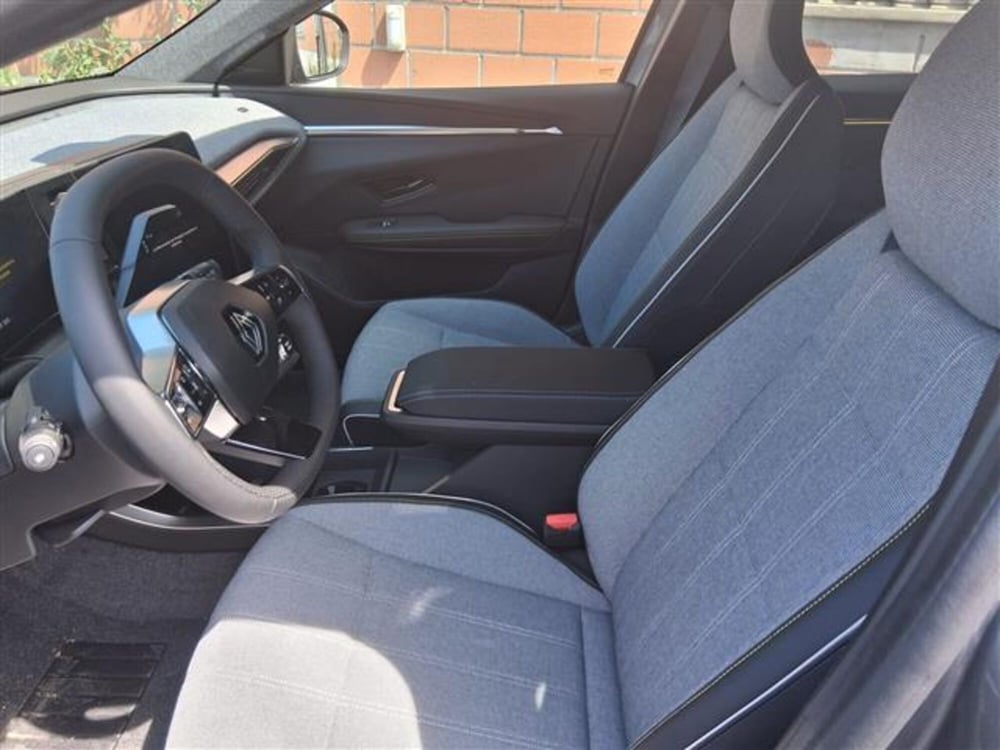 Renault Scenic E-Tech Electric usata a Pavia (8)