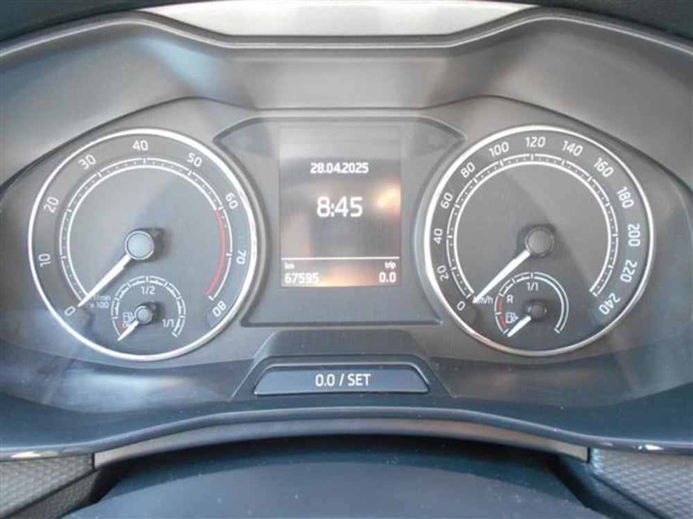 Skoda Kamiq usata a Firenze (7)