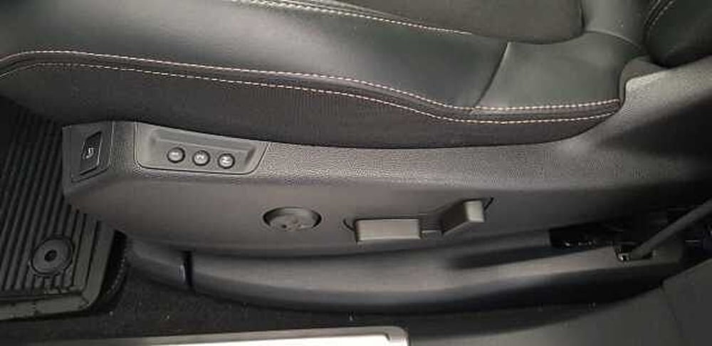 Peugeot 3008 usata a Pordenone (13)