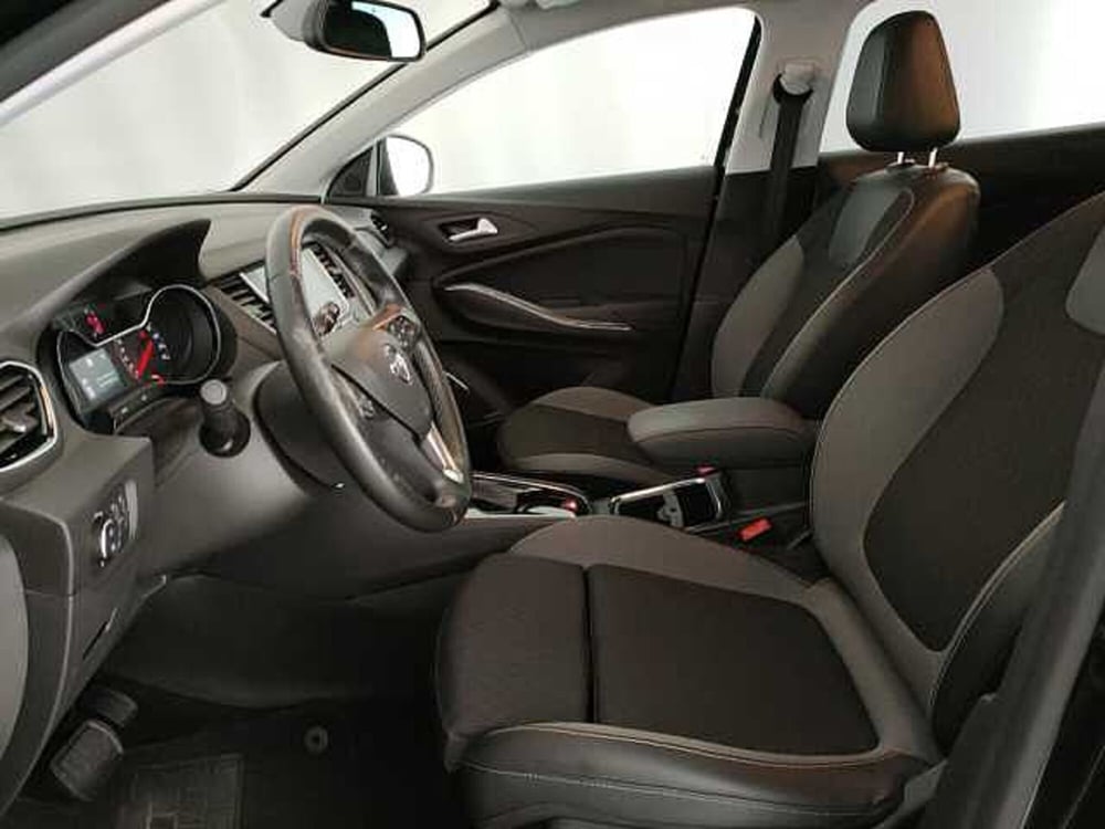 Opel Grandland X usata a Barletta-Andria-Trani (10)