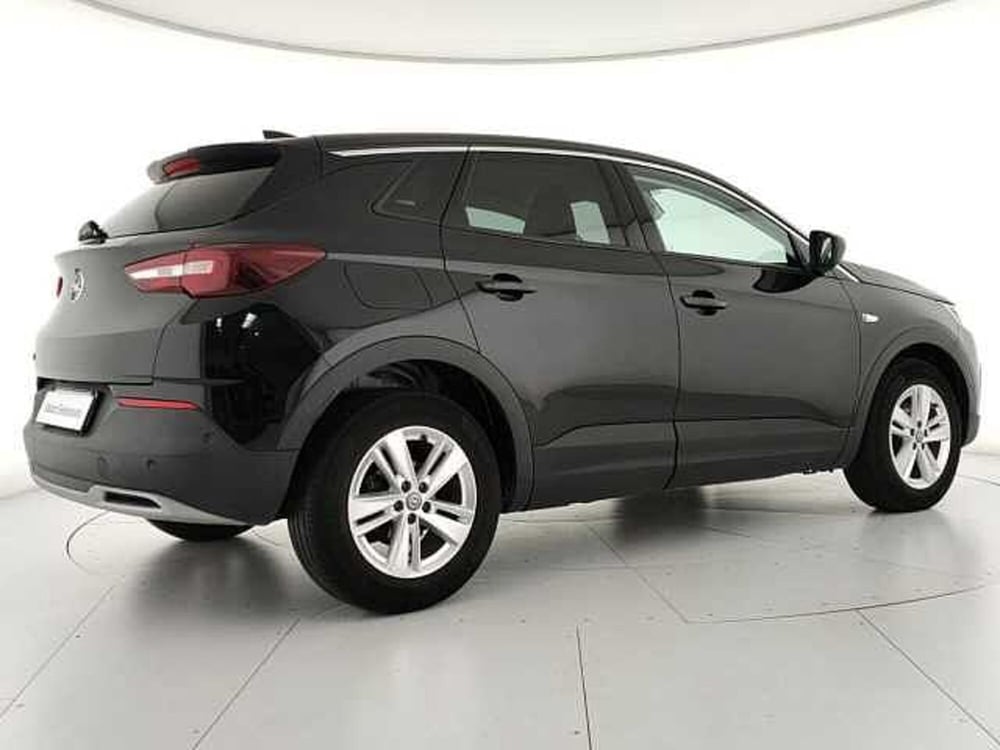 Opel Grandland X usata a Barletta-Andria-Trani (4)