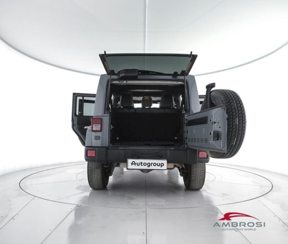 Jeep Wrangler usata a Perugia (7)