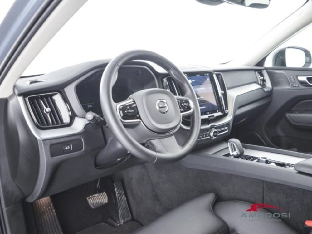 Volvo XC60 usata a Perugia (8)
