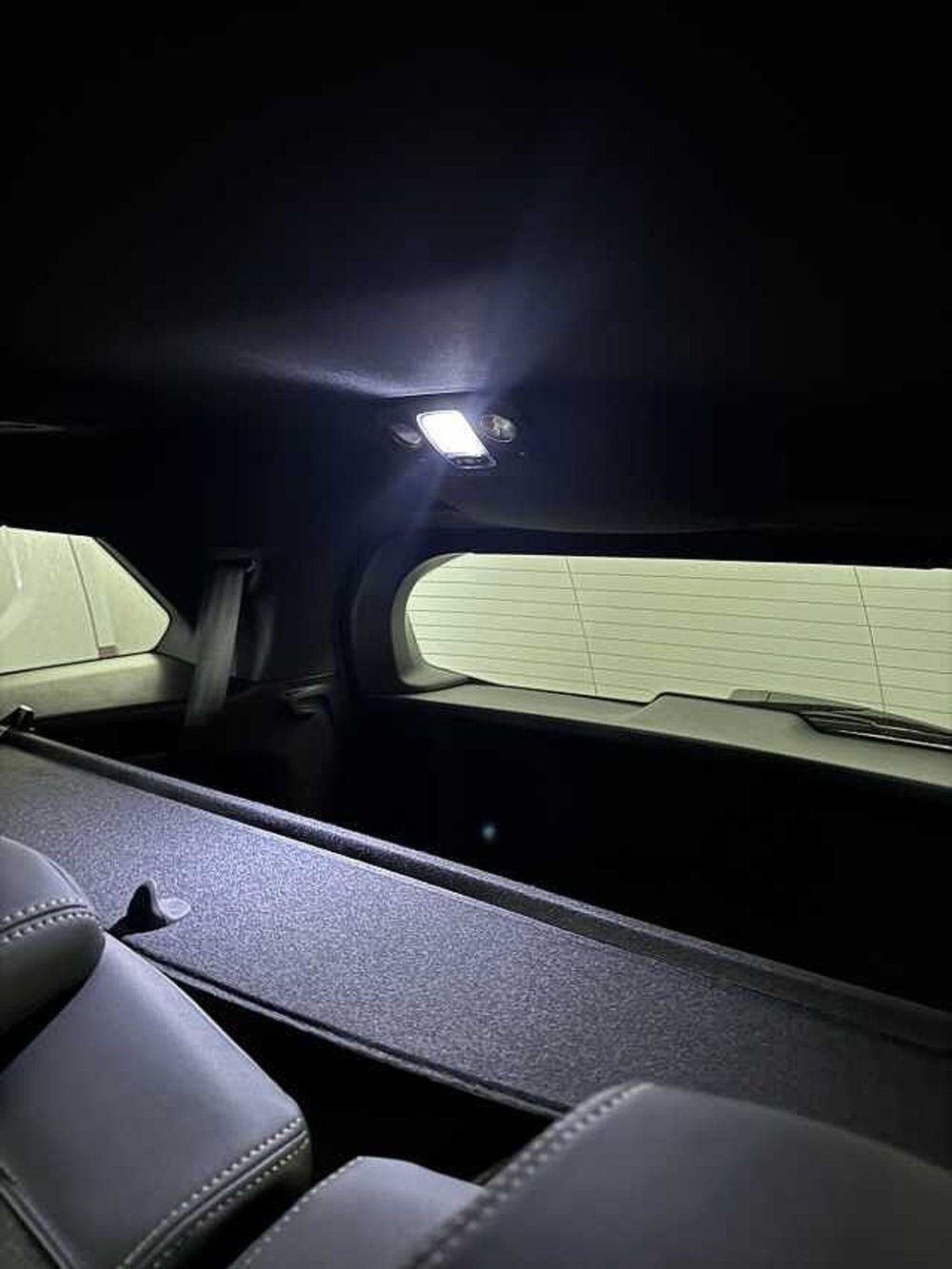 Peugeot 5008 nuova a Lecce (12)