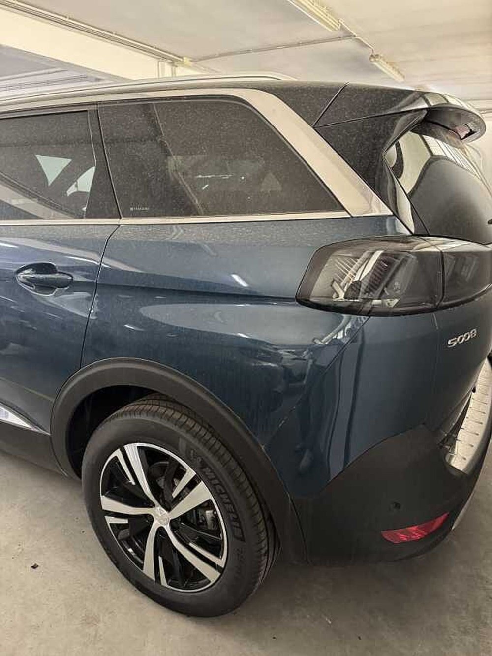Peugeot 5008 nuova a Lecce (5)