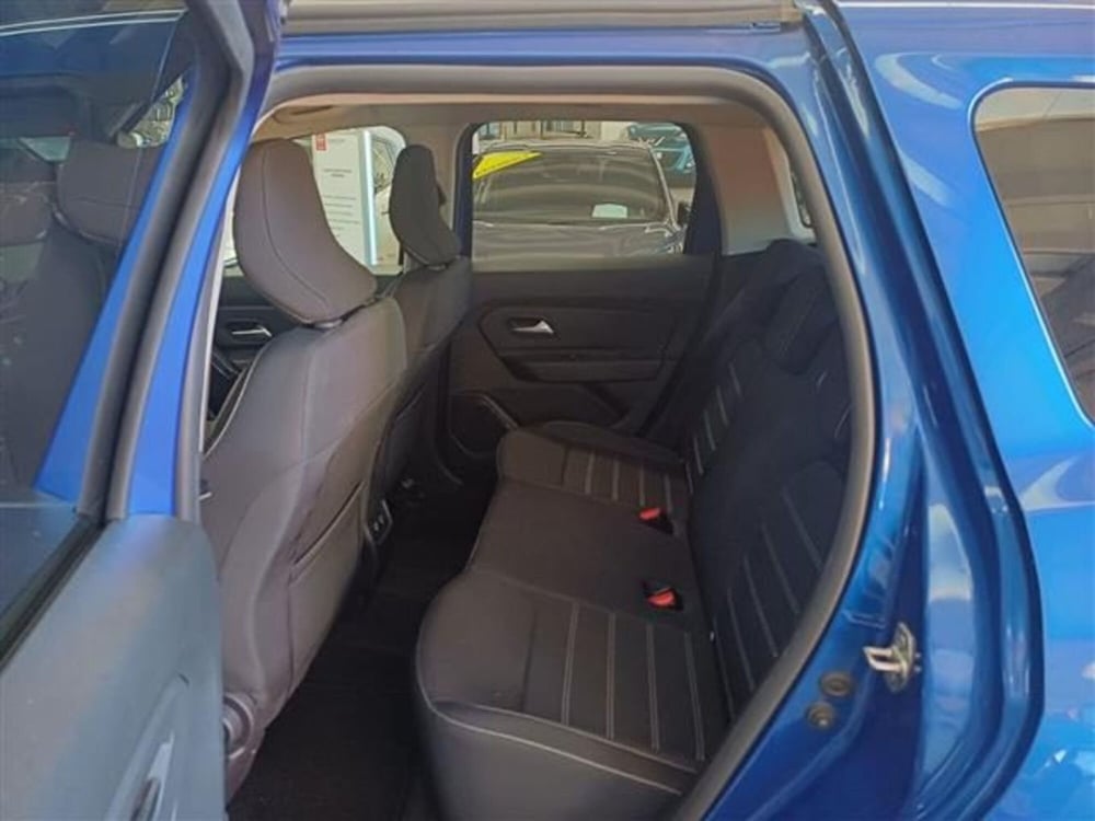Dacia Duster usata a Cremona (9)