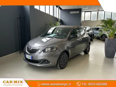 Lancia Ypsilon 1.0 FireFly 5 porte S&amp;S Hybrid Gold Plus del 2022 usata a Piacenza
