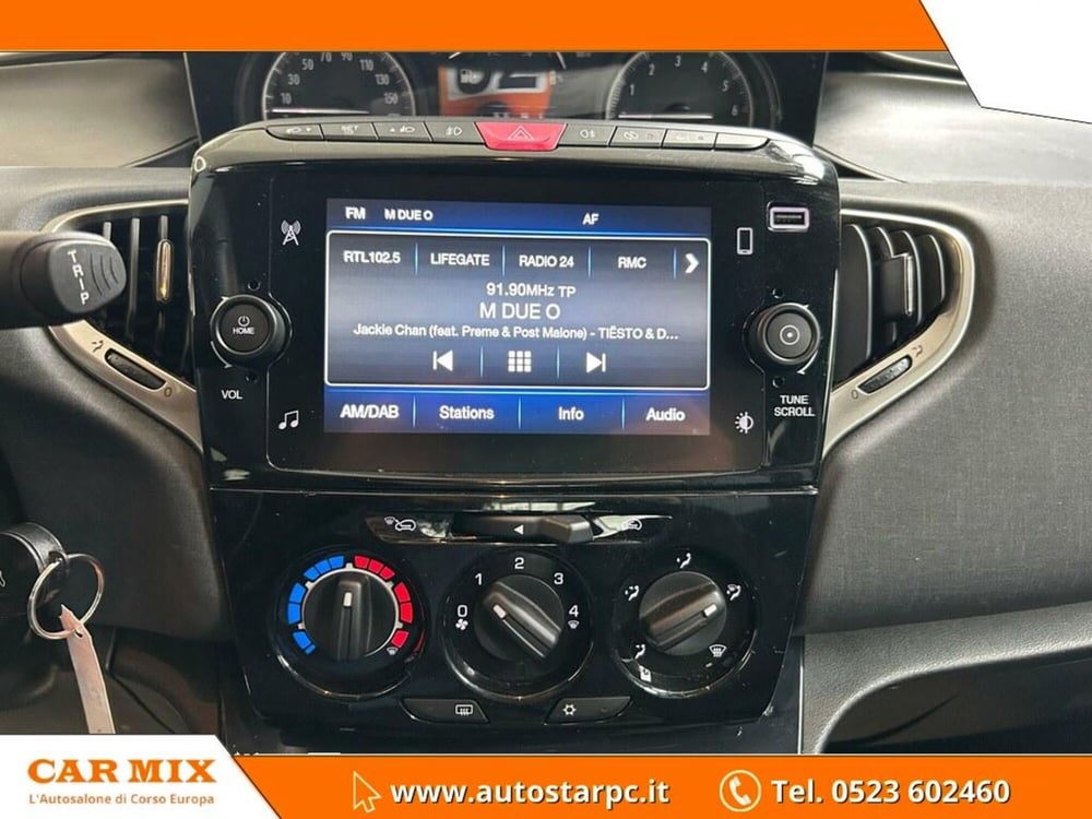 Lancia Ypsilon usata a Piacenza (13)