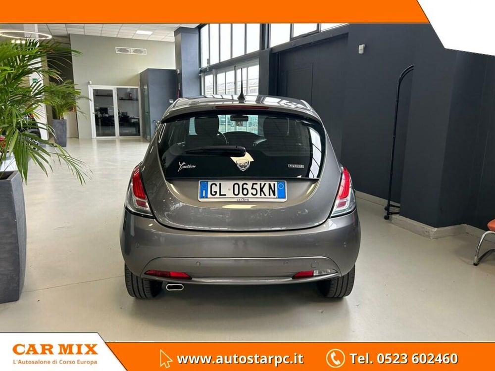 Lancia Ypsilon usata a Piacenza (5)