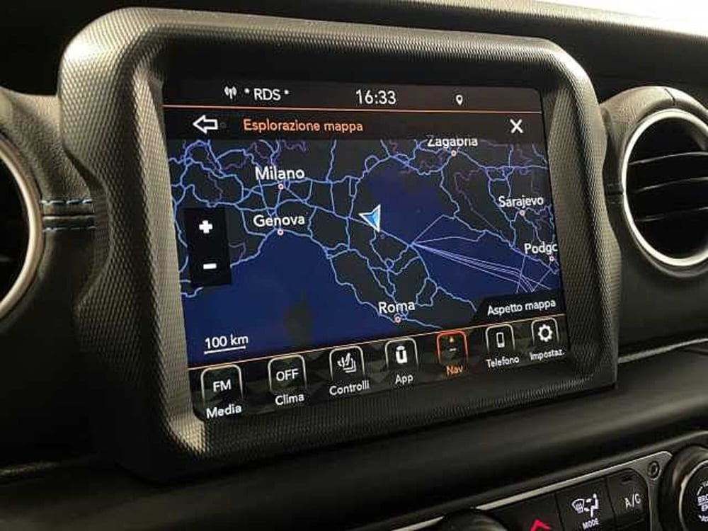 Jeep Wrangler Unlimited usata a Ravenna (15)