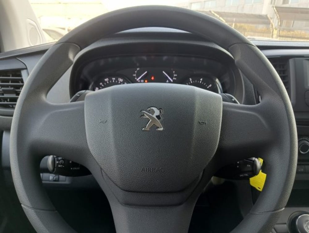 Peugeot Expert Furgone nuova a Brescia (8)