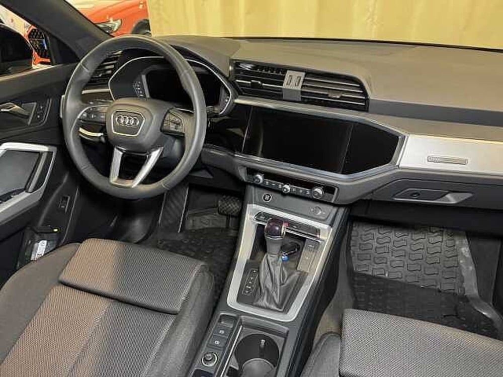 Audi Q3 Sportback usata a Genova (6)