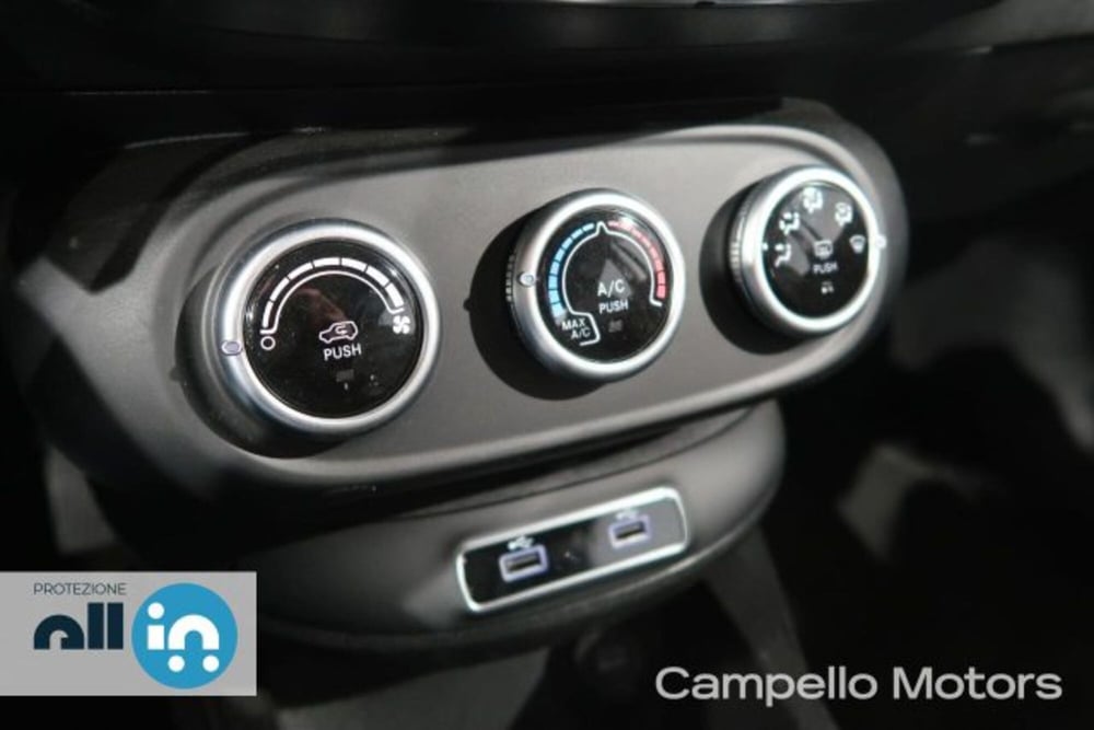 Fiat 500X usata a Venezia (11)