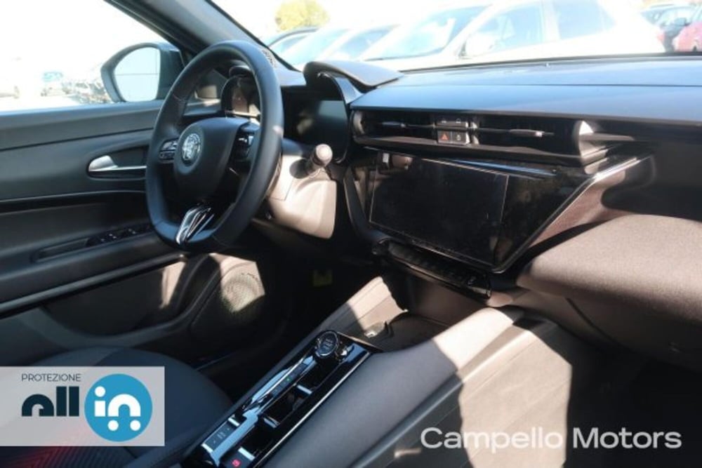 Alfa Romeo Junior nuova a Venezia (13)