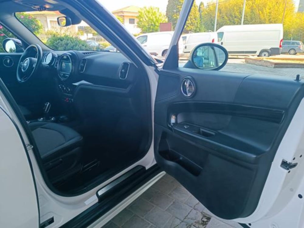 MINI Mini Countryman usata a Pisa (10)
