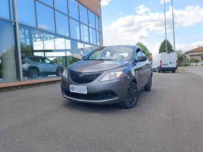 Lancia Ypsilon 1.0 FireFly 5 porte S&amp;S Hybrid Silver Plus del 2023 usata a Castelfranco di Sotto