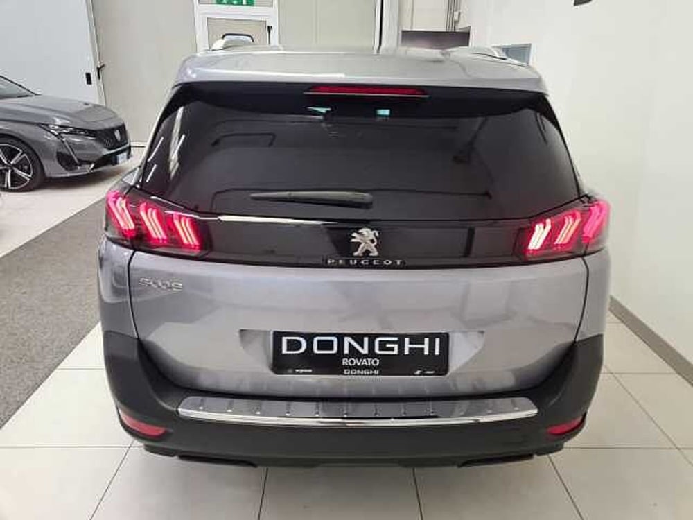 Peugeot 5008 usata a Brescia (5)