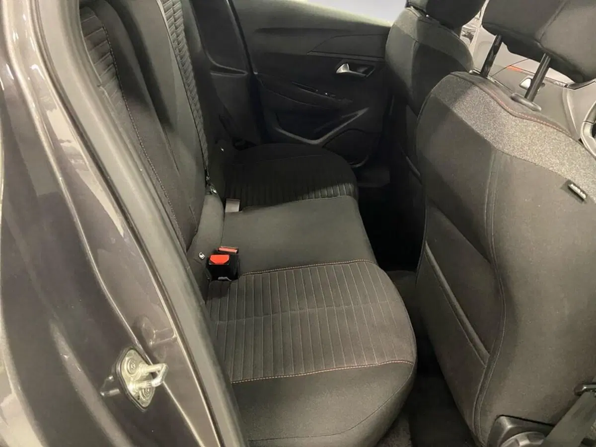 Peugeot 208 usata a Torino (8)