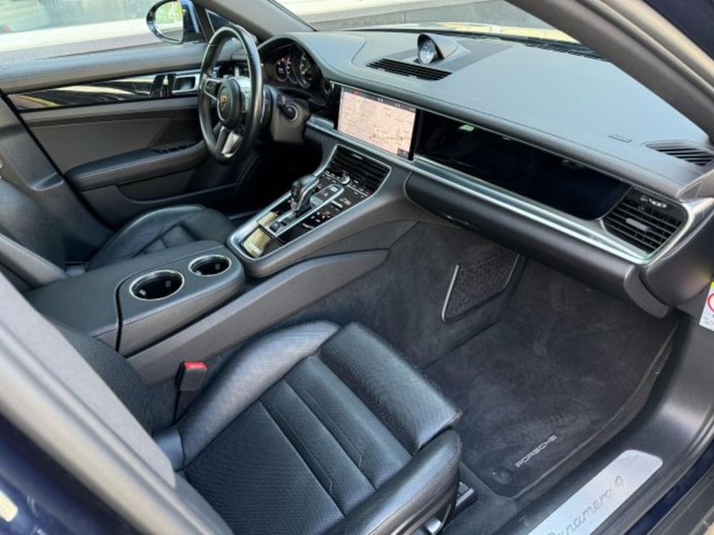 Porsche Panamera usata a Bologna (12)
