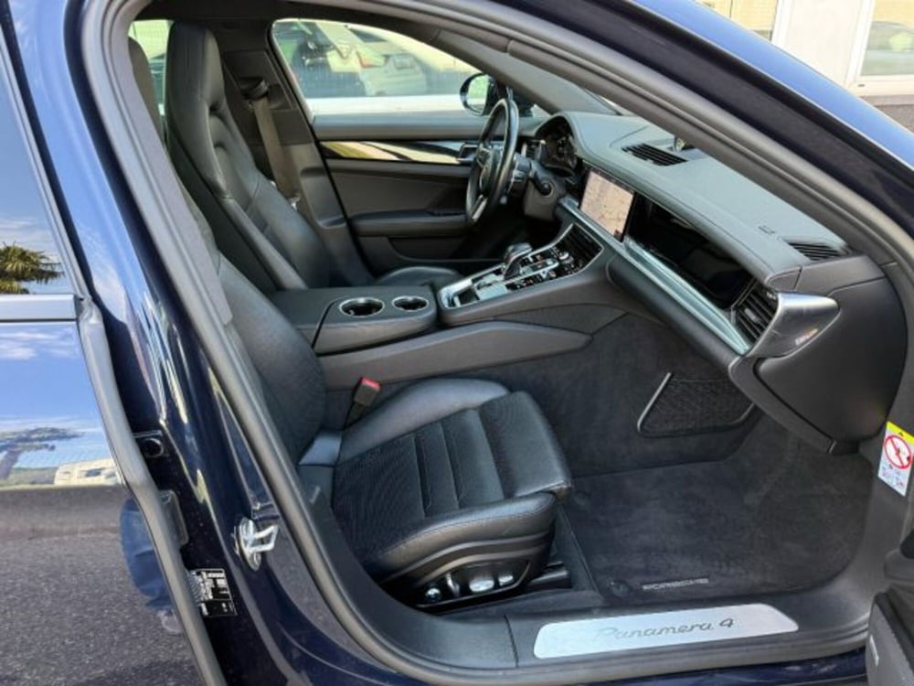 Porsche Panamera usata a Bologna (13)