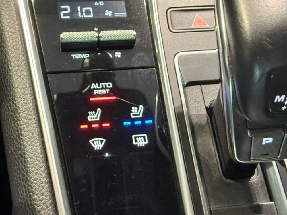 Porsche Panamera usata a Bologna (17)