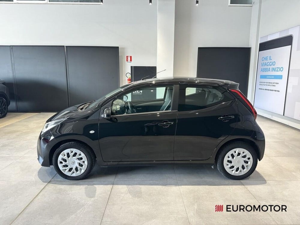 Toyota Aygo usata a Bari (11)